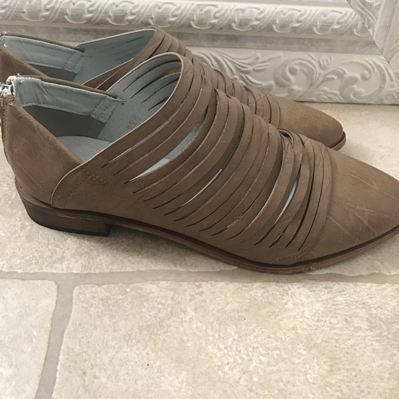 LAST 2️⃣Oil Finish Ankle Bootie - Picture 4 of 8